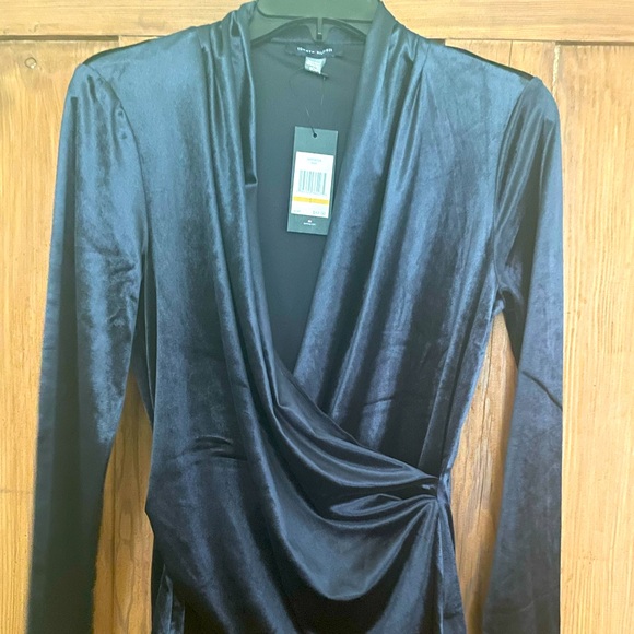 Tommy Hilfiger Tops - NWT Tommy Hilfiger Navy Blue Velour Top S
